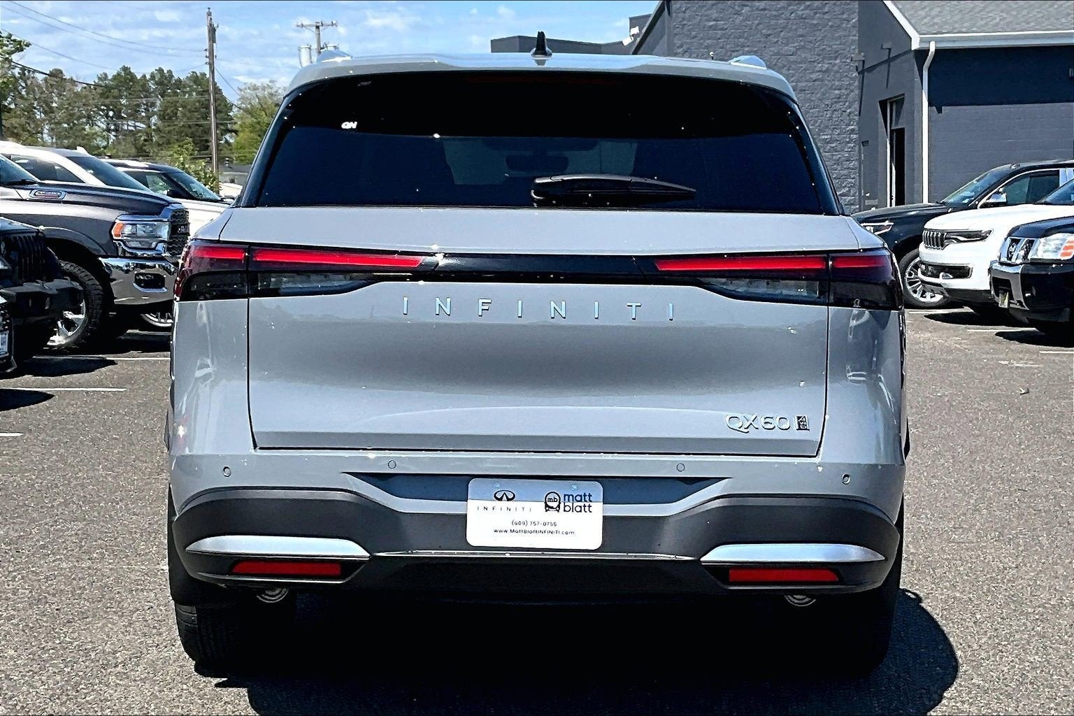 2027 INFINITI QX60 Luxe AWD