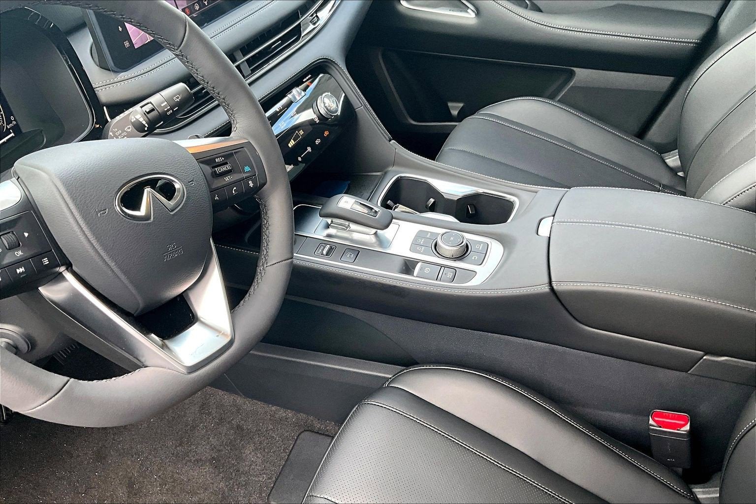 2027 INFINITI QX60 Luxe AWD