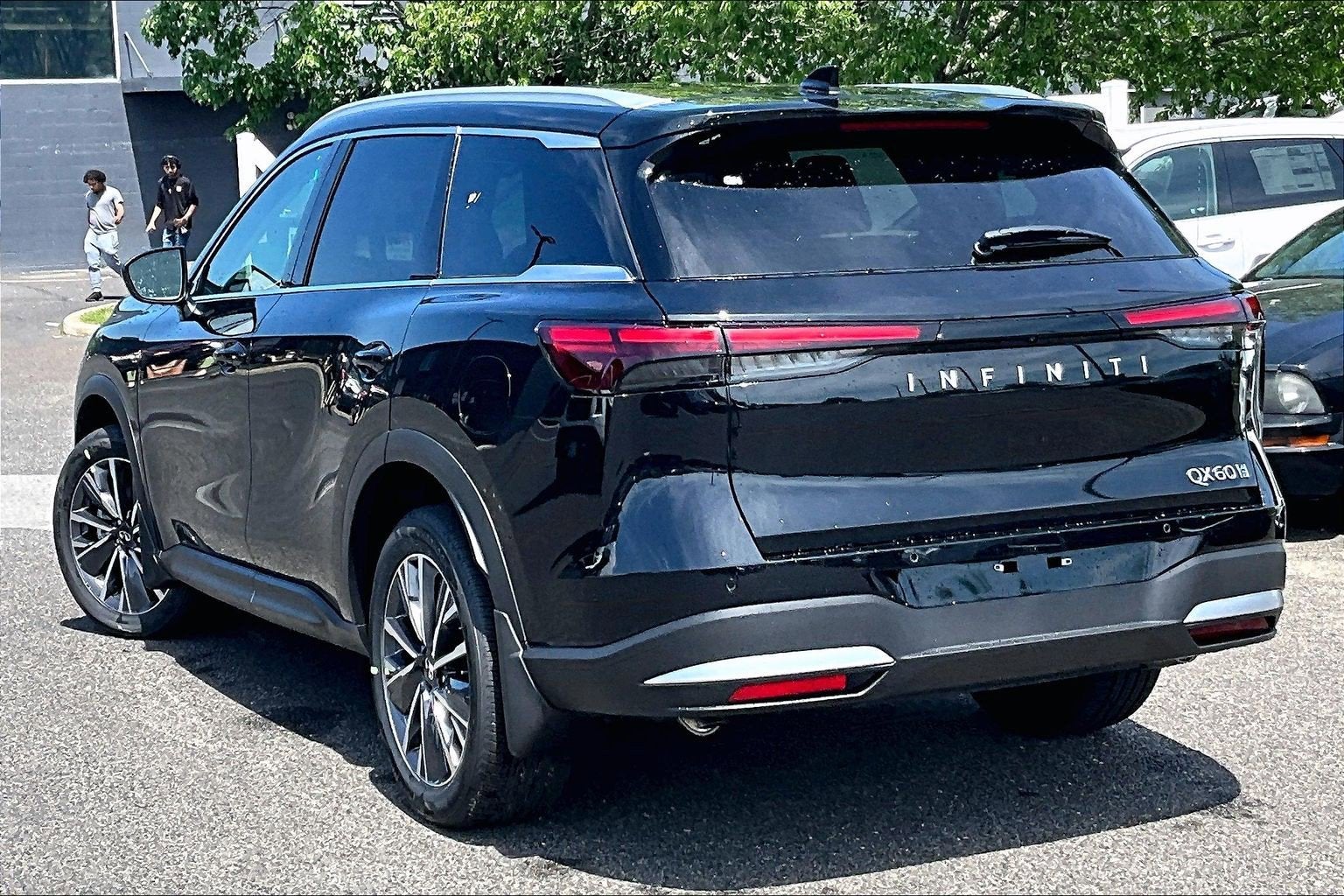 2027 INFINITI QX60 Luxe AWD