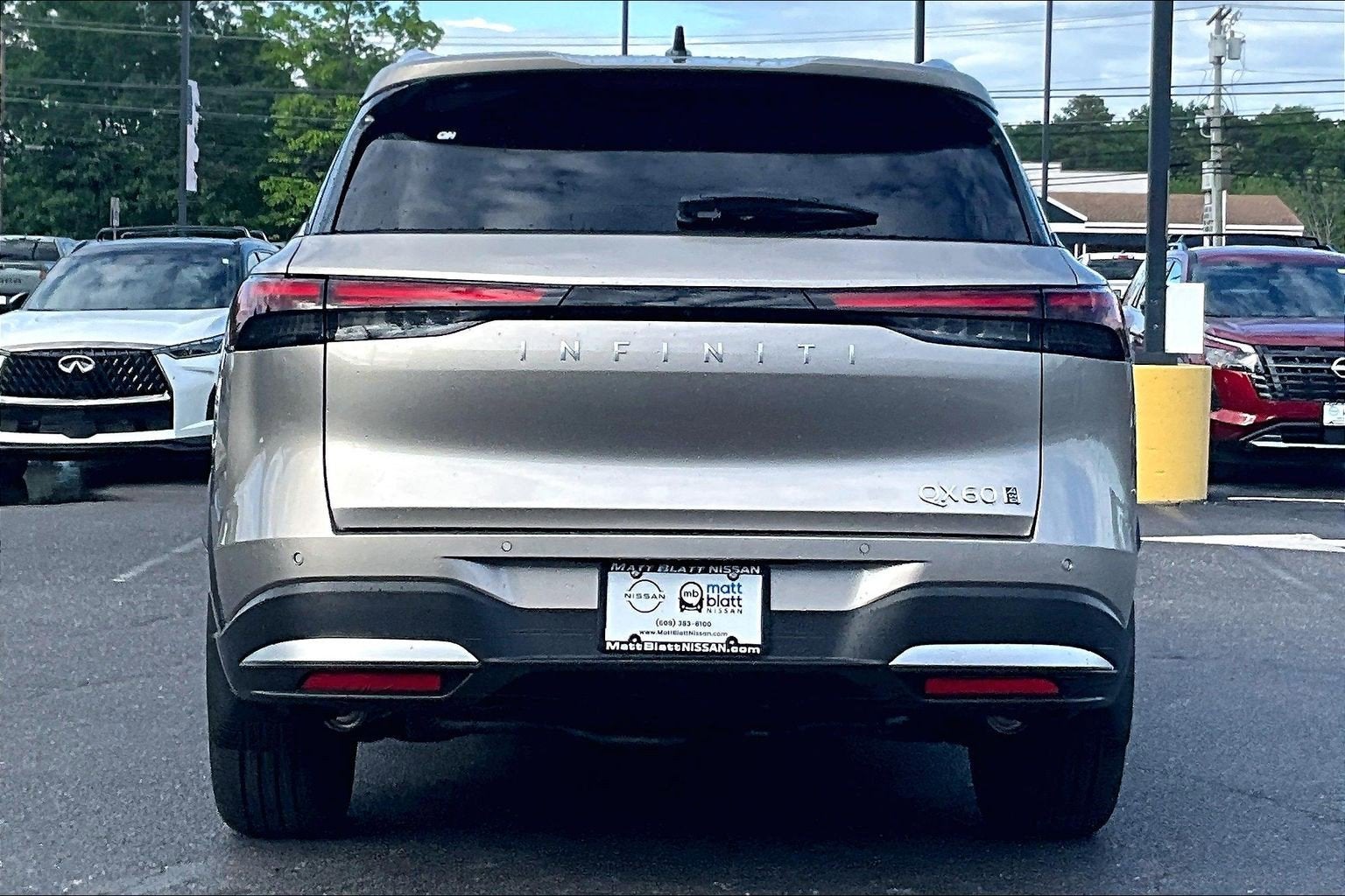 2027 INFINITI QX60 Luxe AWD