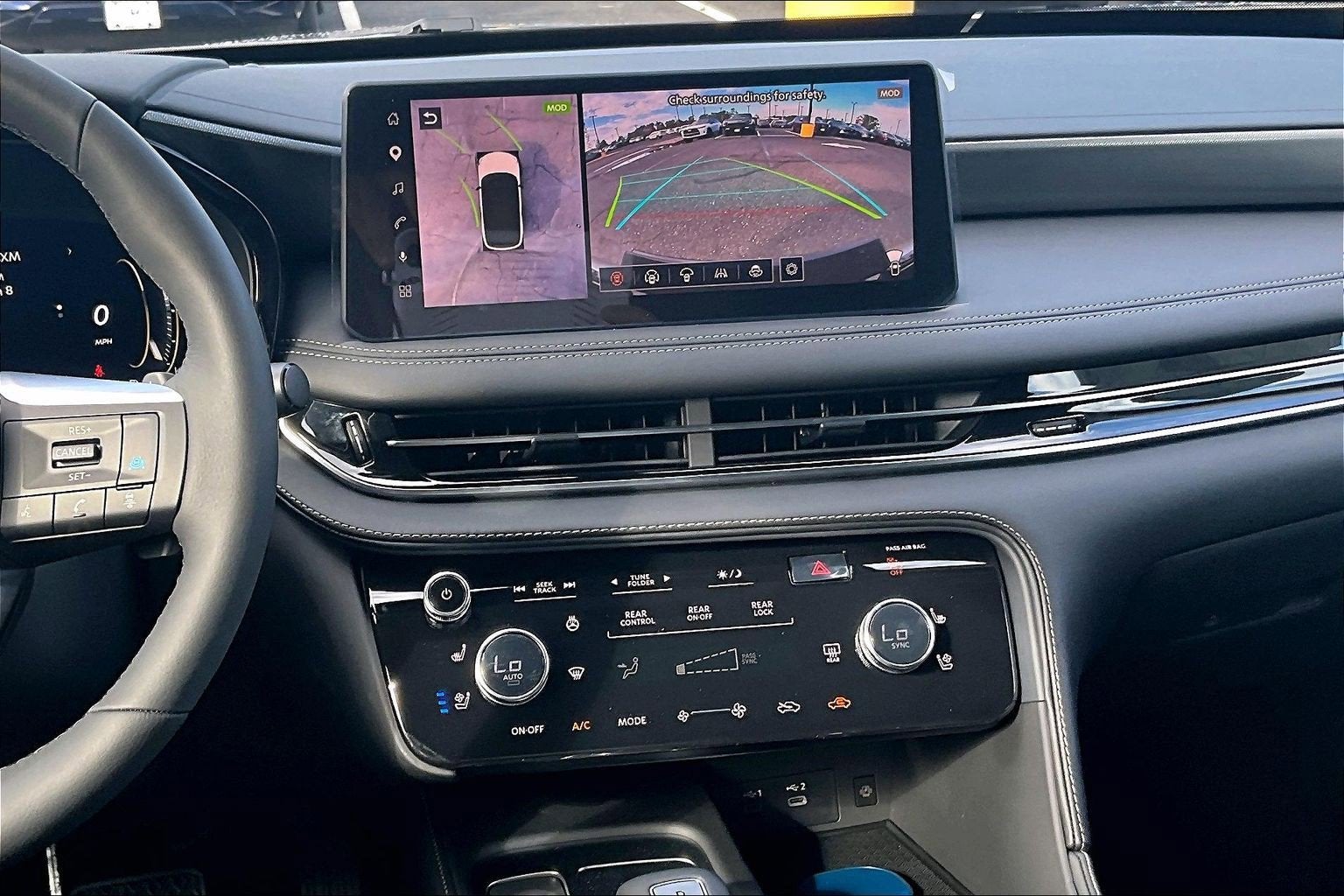 2027 INFINITI QX60 Luxe AWD