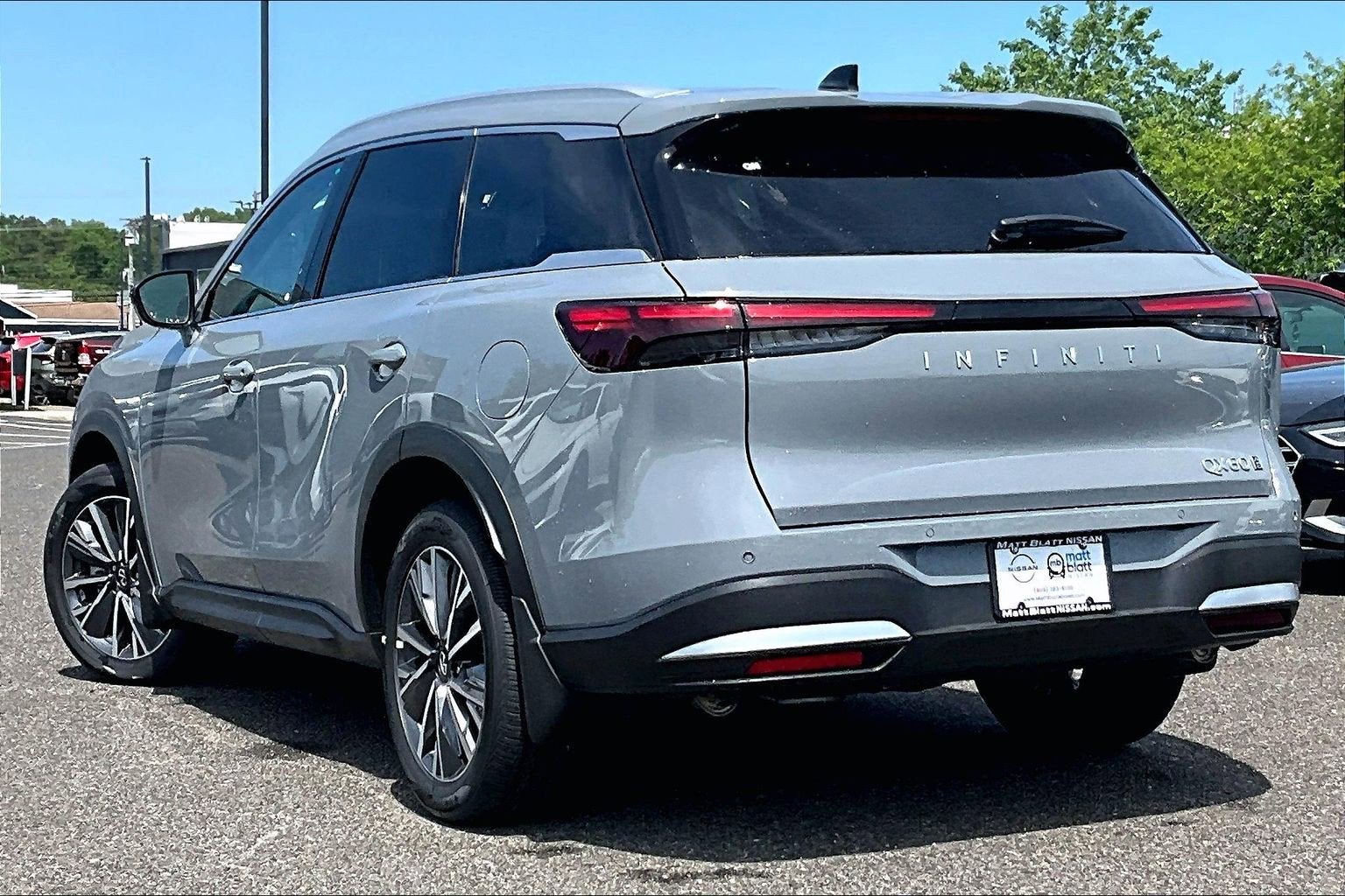 2027 INFINITI QX60 Luxe AWD