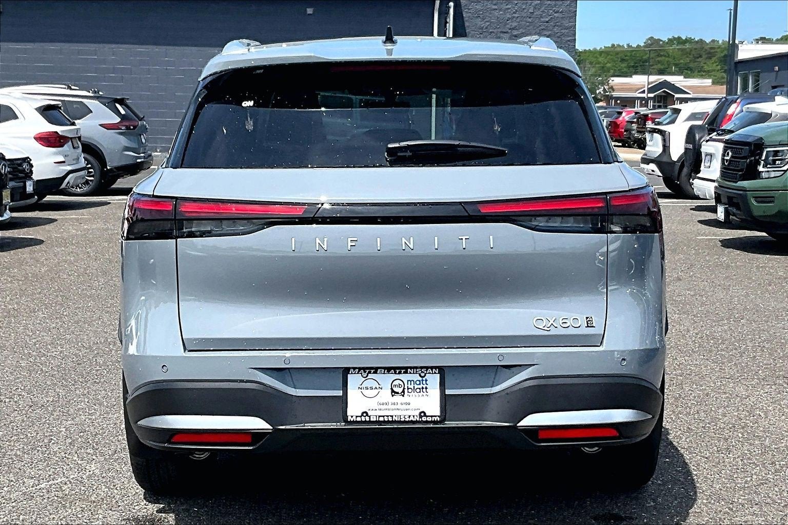 2027 INFINITI QX60 Luxe AWD