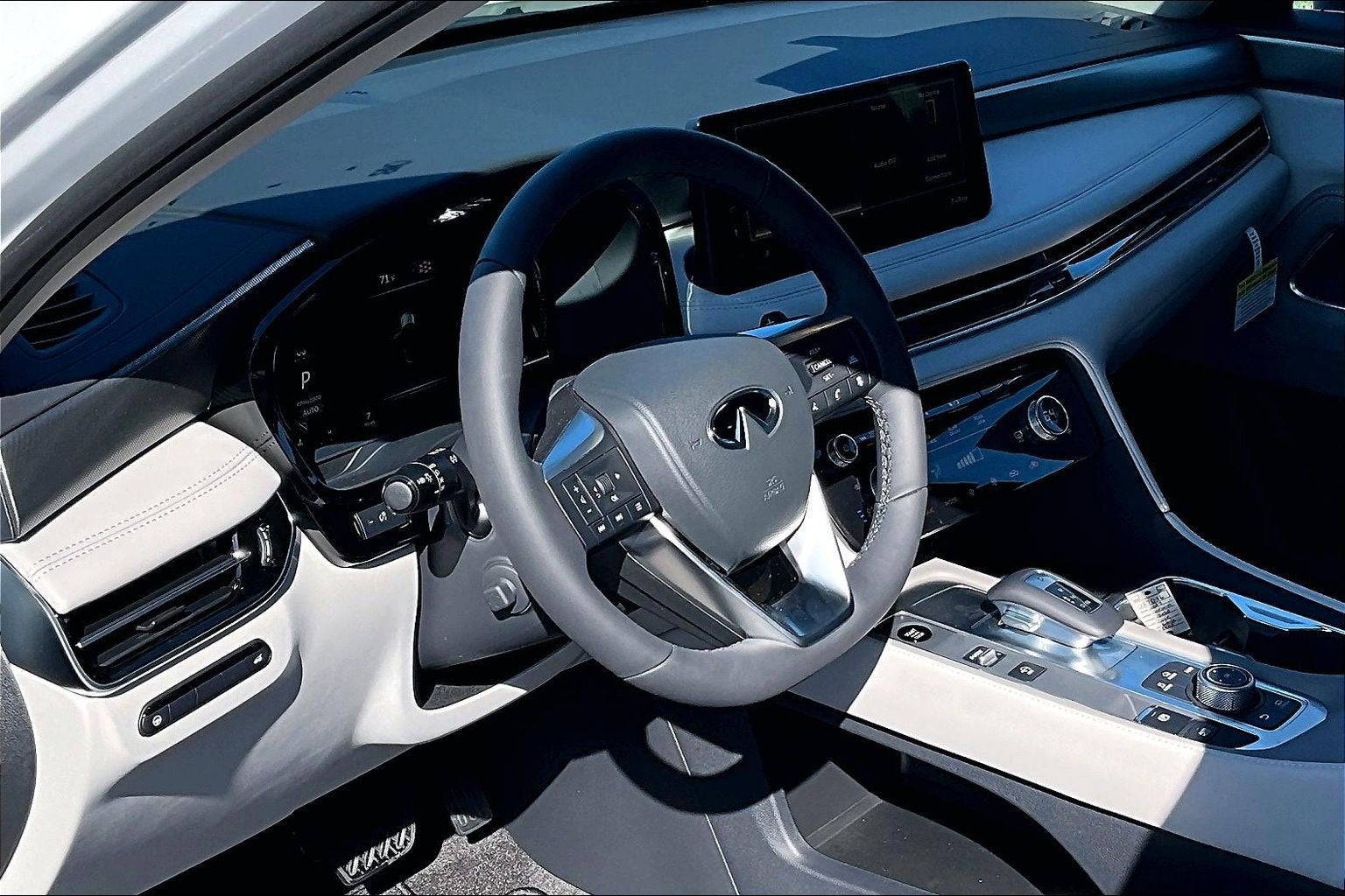 2027 INFINITI QX60 Luxe AWD