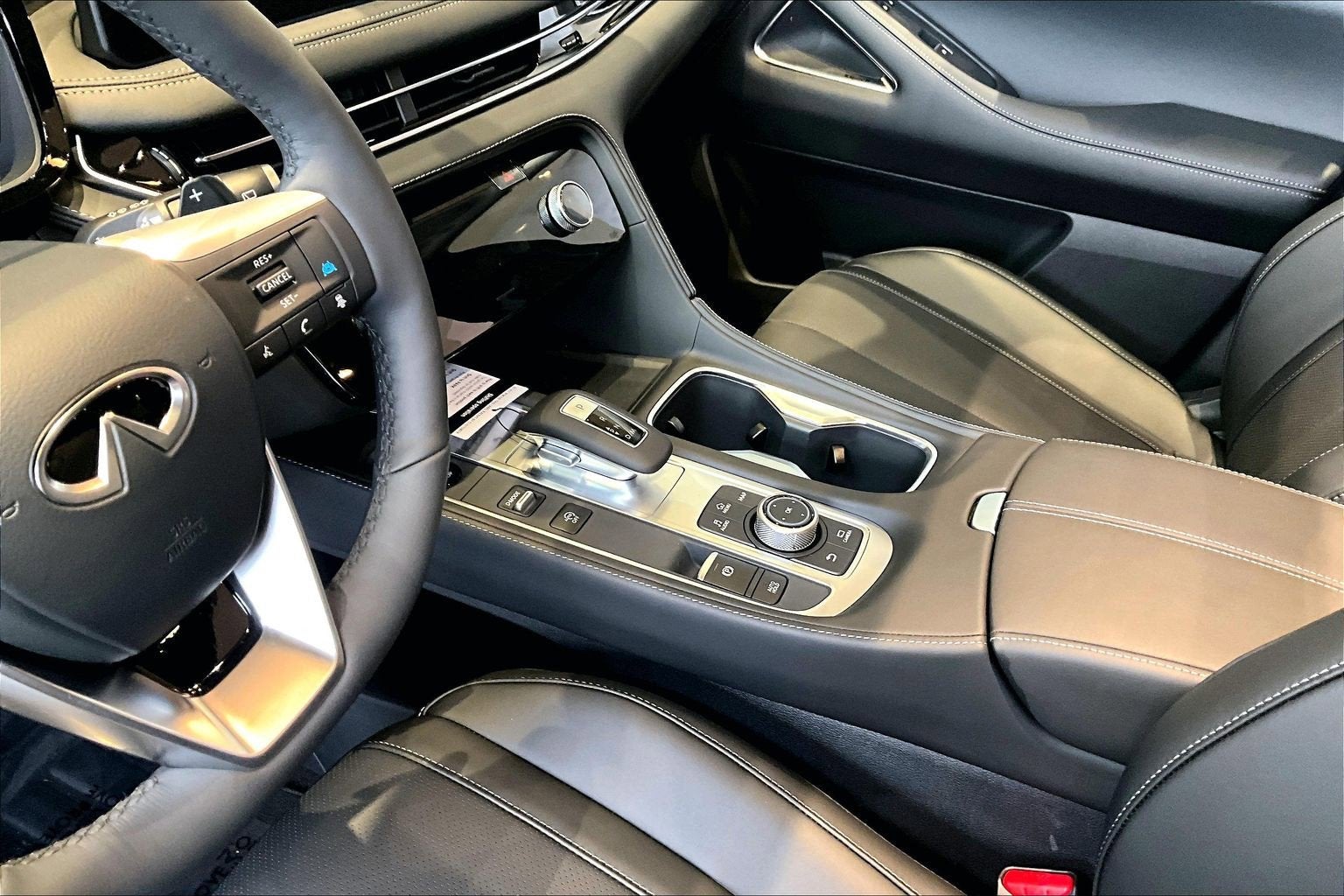 2026 INFINITI QX60 Luxe AWD