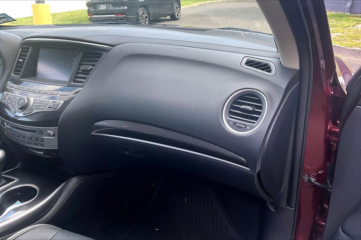 2019 INFINITI QX60 LUXE AWD