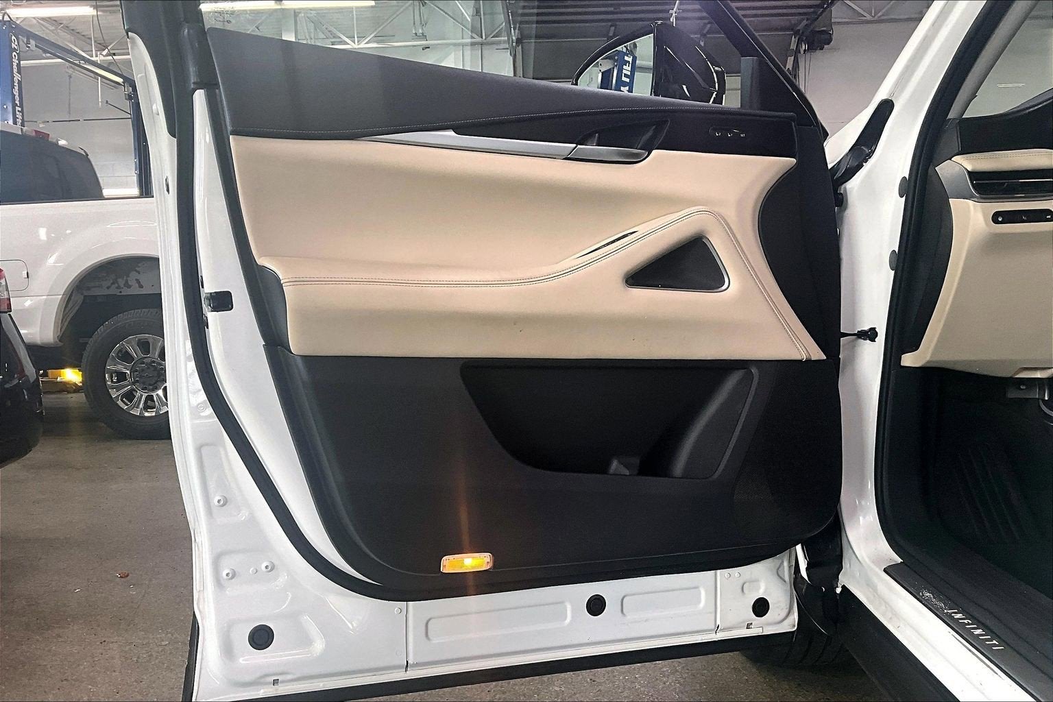 2022 INFINITI QX60 SENSORY AWD
