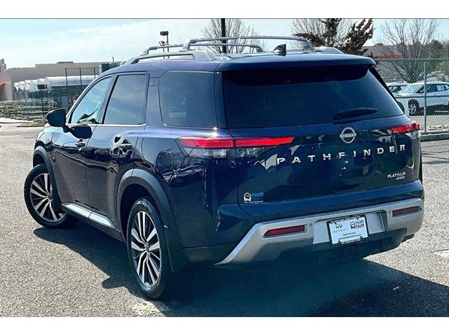 2022 Nissan Pathfinder Platinum