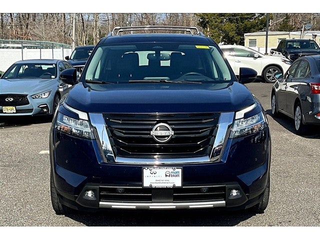 2022 Nissan Pathfinder Platinum
