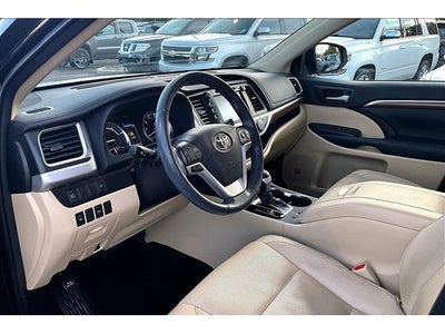 2019 Toyota Highlander Hybrid Limited Platinum