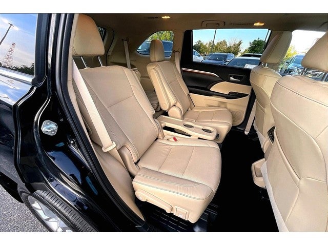 2019 Toyota Highlander Hybrid Limited Platinum