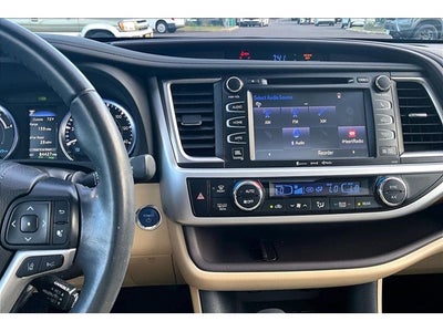 2019 Toyota Highlander Hybrid Limited Platinum