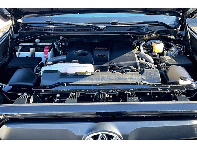 2023 Toyota Tundra 4WD SR5