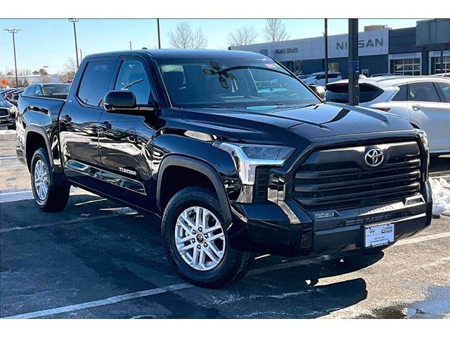 2023 Toyota Tundra 4WD SR5