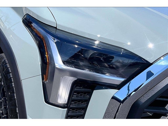 2026 Toyota Tundra 4WD SR5