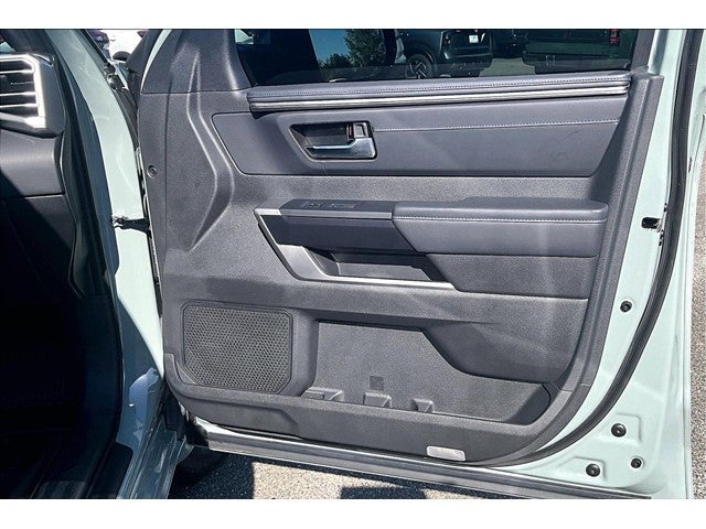 2025 Toyota Tundra 4WD Platinum Hybrid