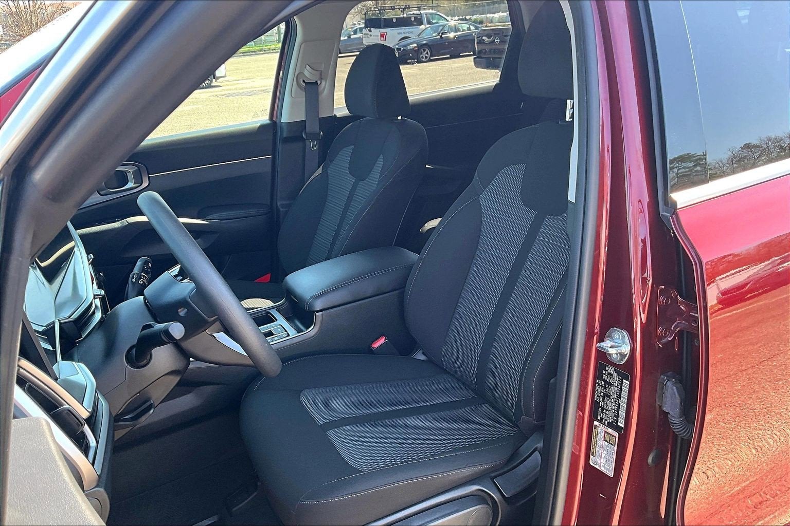 2025 Kia Sorento LX