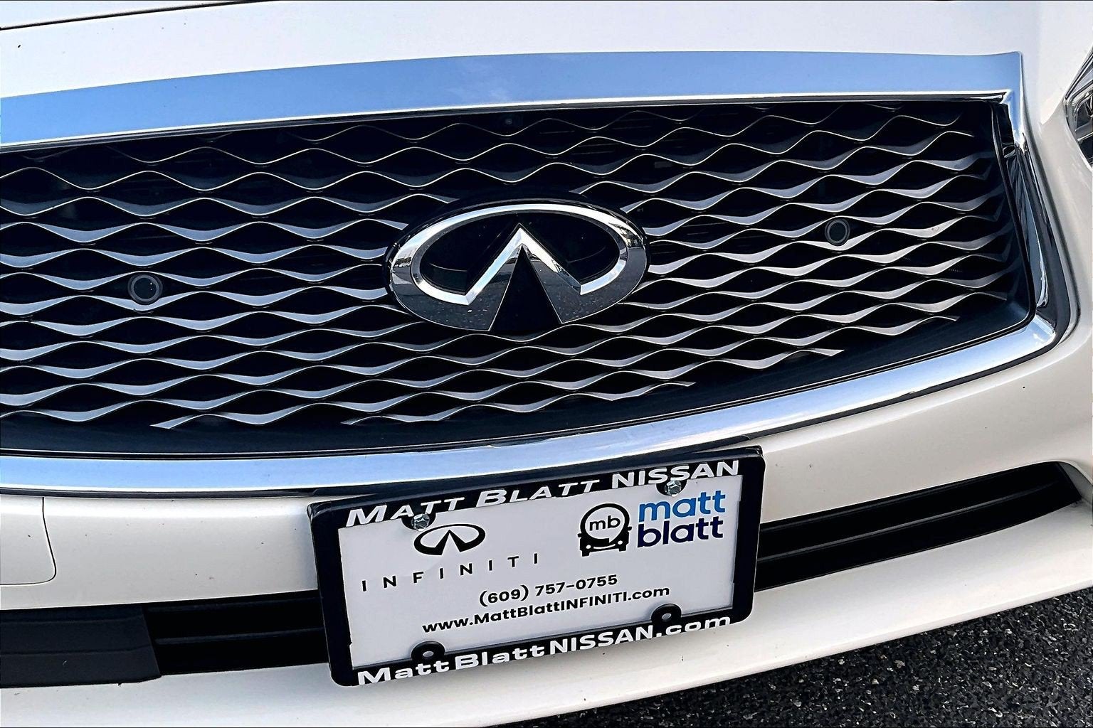 2023 INFINITI Q50 LUXE AWD