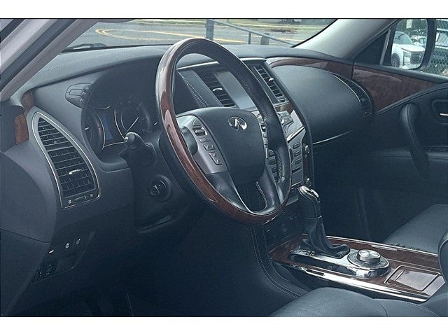 2019 INFINITI QX80 LUXE 4WD