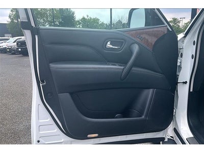 2019 INFINITI QX80 LUXE 4WD
