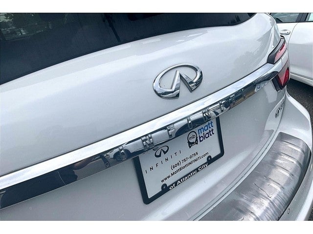 2019 INFINITI QX80 LUXE 4WD