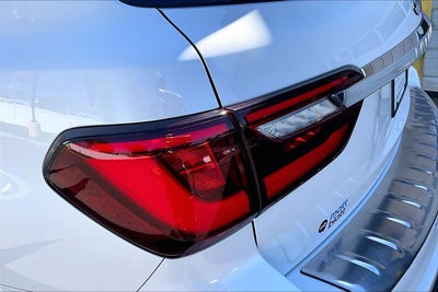 2019 INFINITI QX80 LUXE 4WD