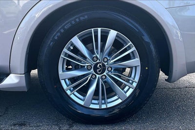 2019 INFINITI QX80 LUXE