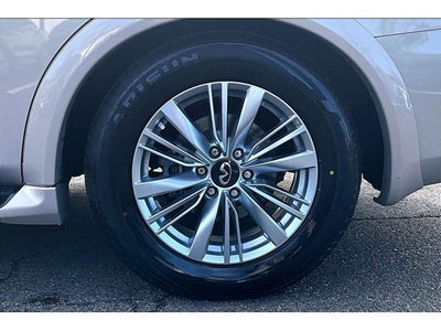2019 INFINITI QX80 LUXE