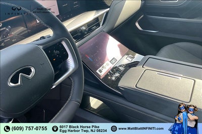 2027 INFINITI QX80 Luxe 4WD
