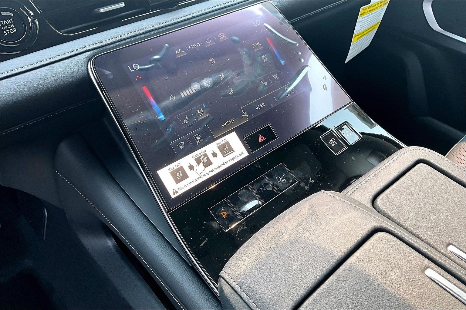 2027 INFINITI QX80 Luxe 4WD