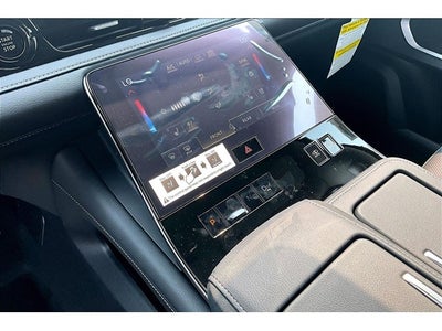 2027 INFINITI QX80 Luxe 4WD