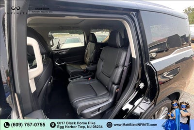 2027 INFINITI QX80 Luxe 4WD