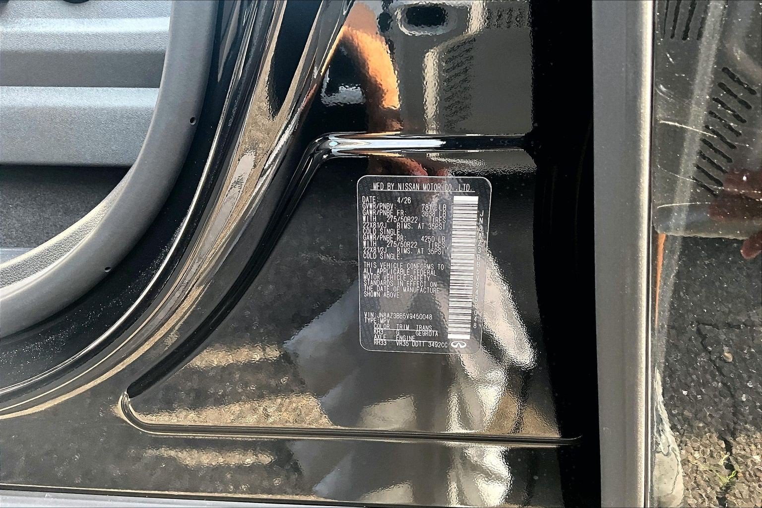 2027 INFINITI QX80 Luxe 4WD