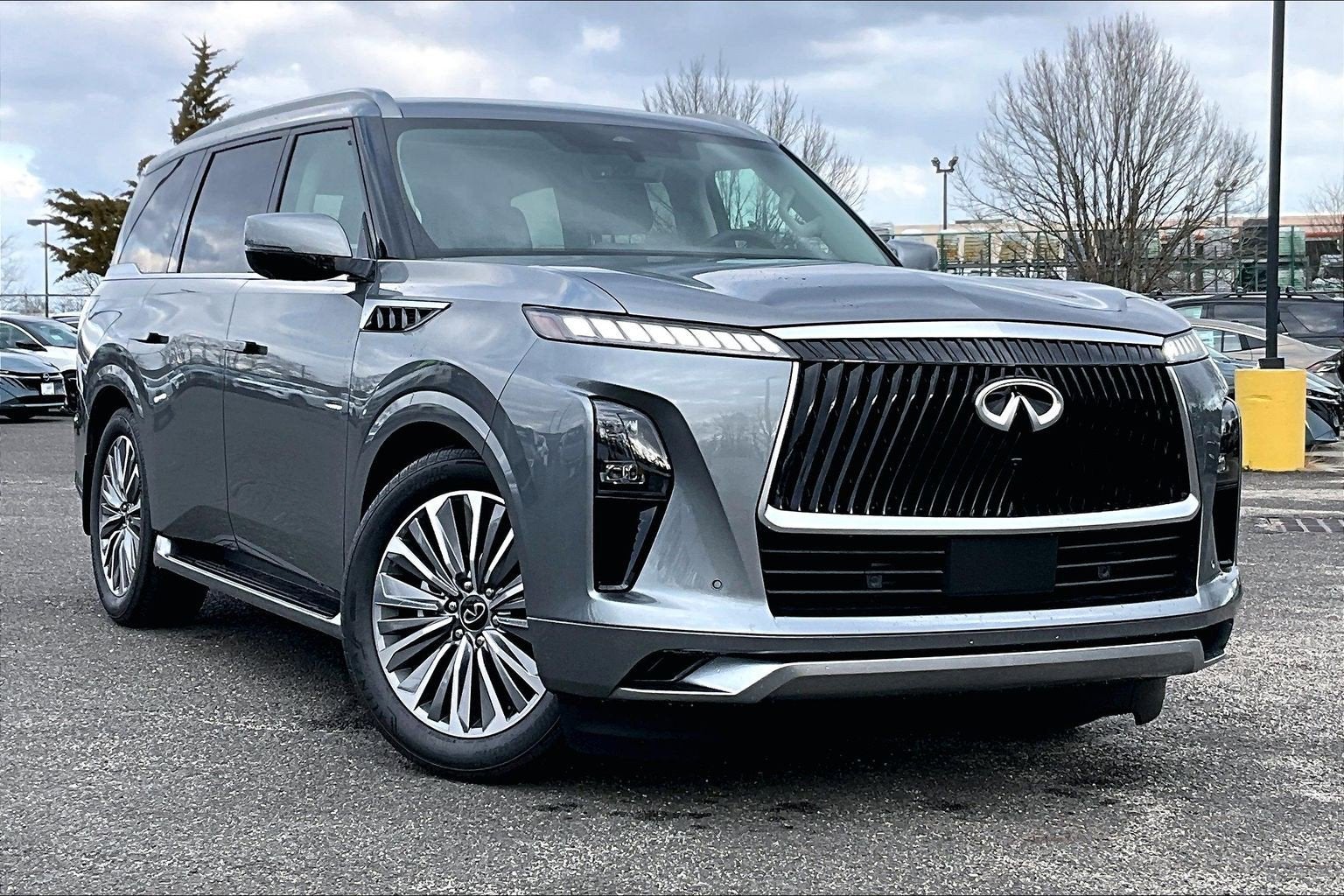 2026 INFINITI QX80 Luxe 4WD