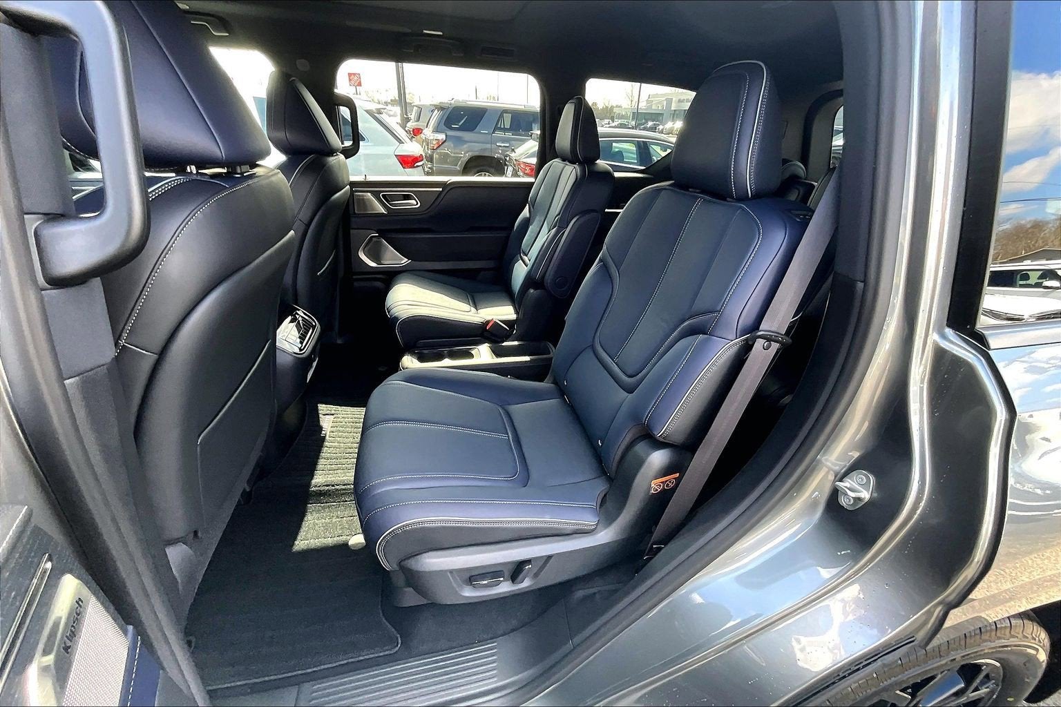 2026 INFINITI QX80 Sport 4WD