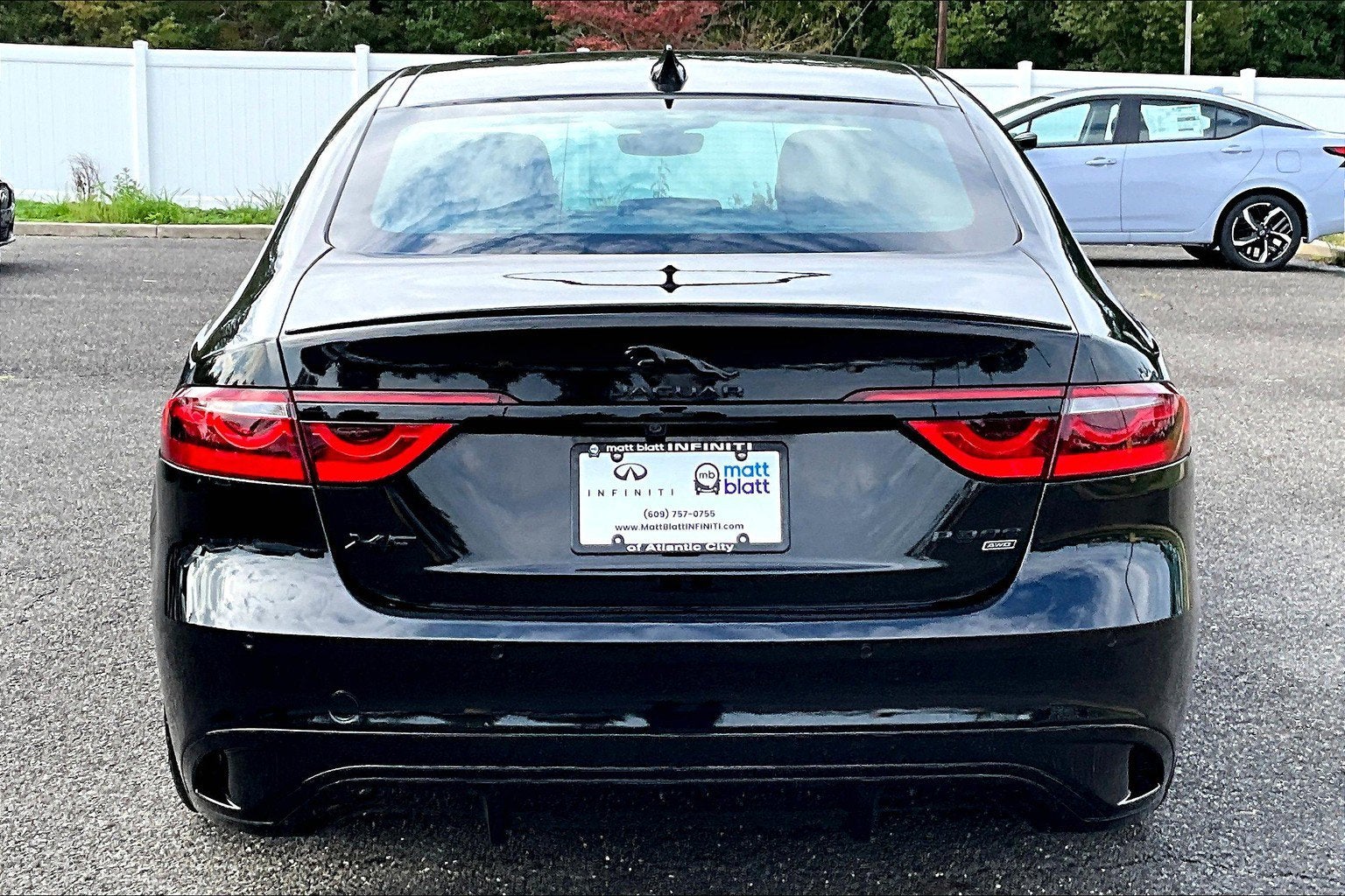 2022 Jaguar XF R-Dynamic SE