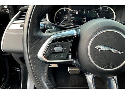 2022 Jaguar XF R-Dynamic SE