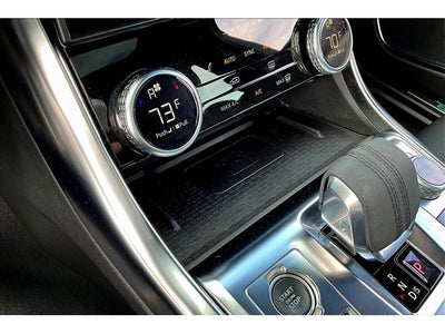 2022 Jaguar XF R-Dynamic SE