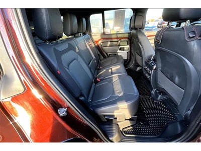 2023 Land Rover Defender X-Dynamic SE