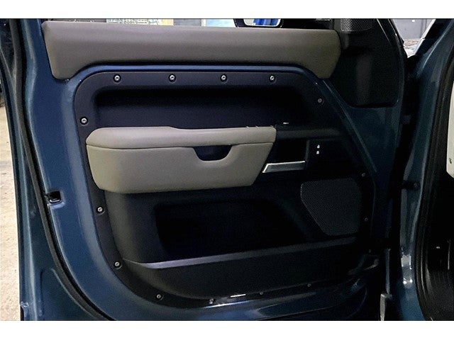 2020 Land Rover Defender S