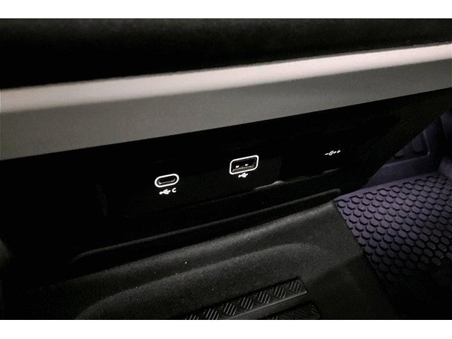 2020 Land Rover Defender S