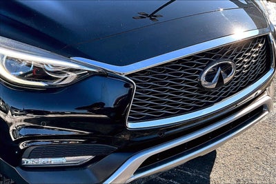 2018 INFINITI QX30 ESSENTIAL