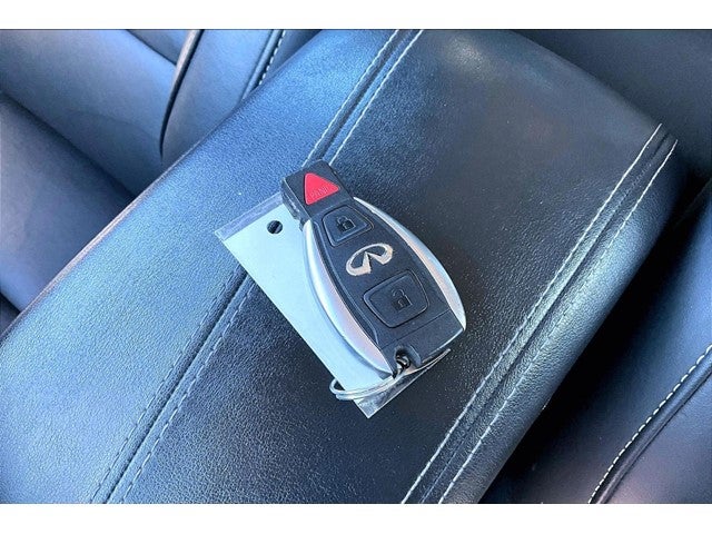 2018 INFINITI QX30 ESSENTIAL