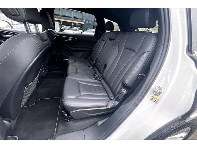 2025 Audi Q7 Premium Plus