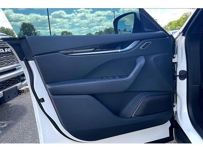 2023 Maserati Levante Modena
