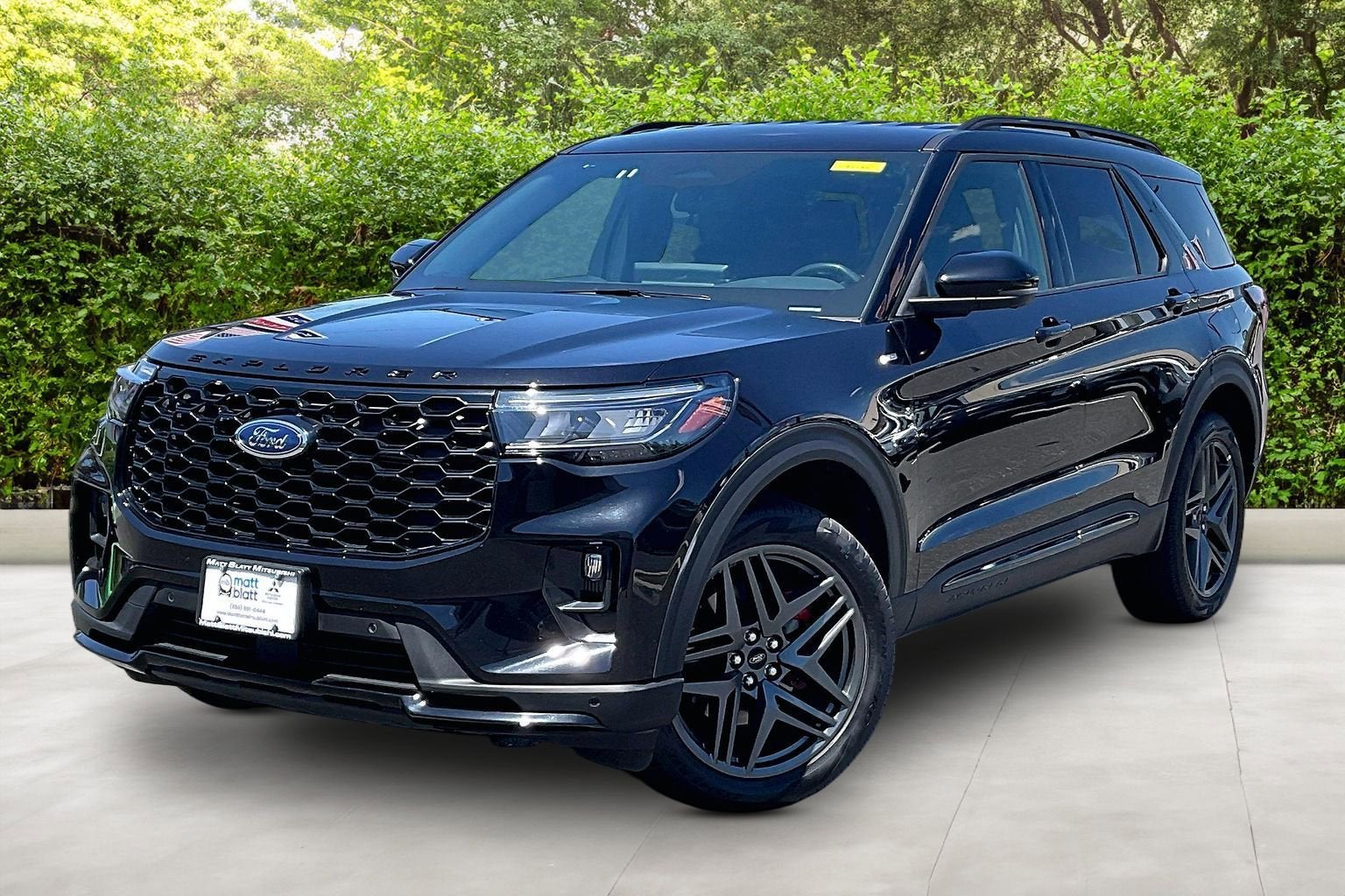 2025 Ford Explorer ST-Line