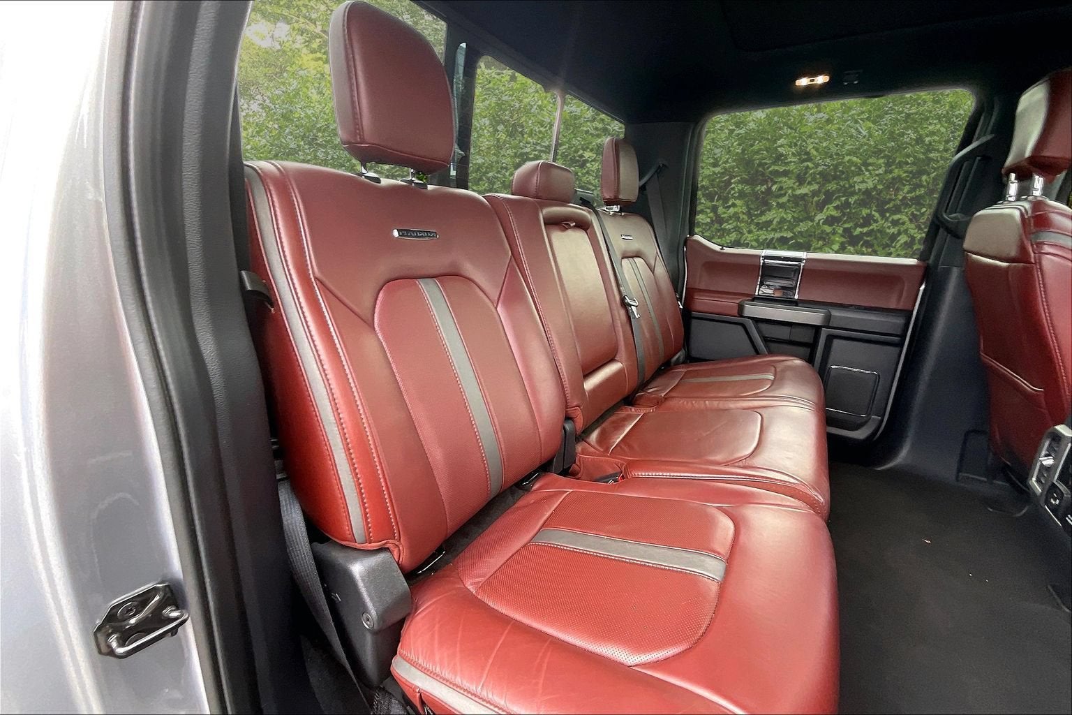 2022 Ford Super Duty F-250 SRW Platinum