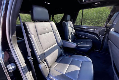 2022 Cadillac Escalade Sport