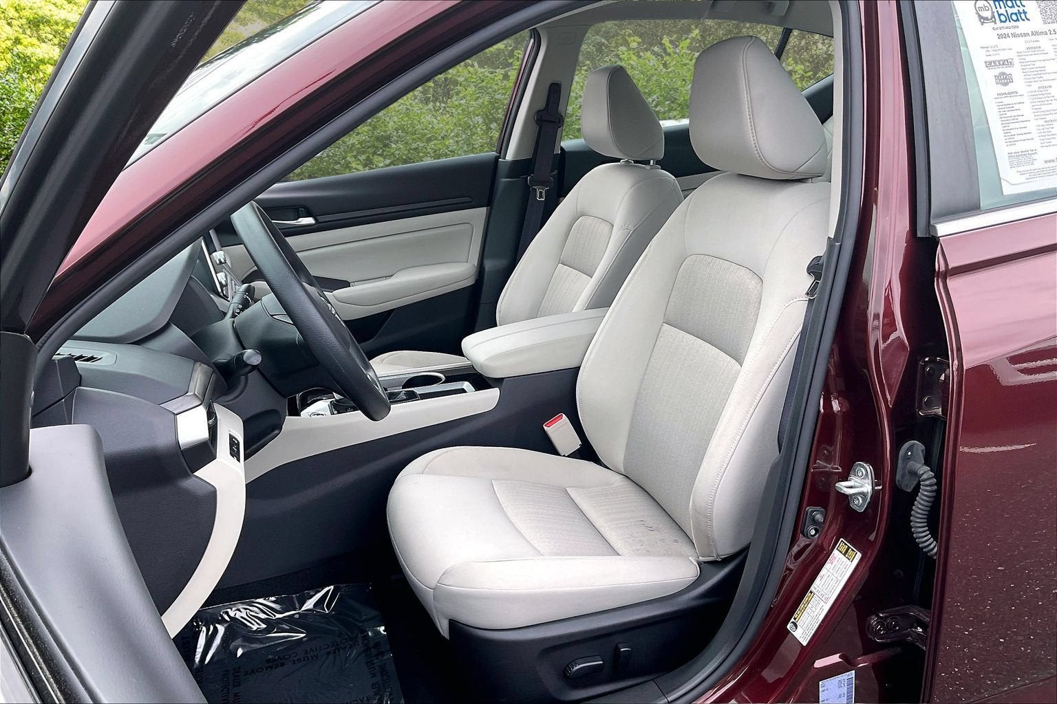 2024 Nissan Altima 2.5 SV