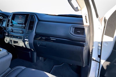 2024 Nissan Titan SV